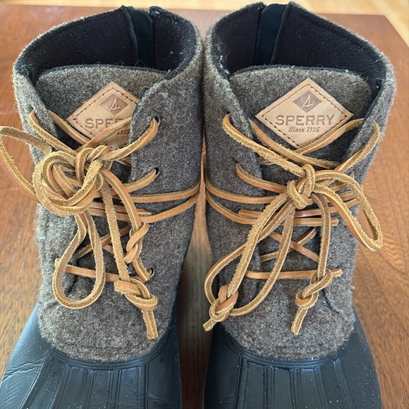 Sperry Black and Brown Boots 9.5 - Picture 3 of 10